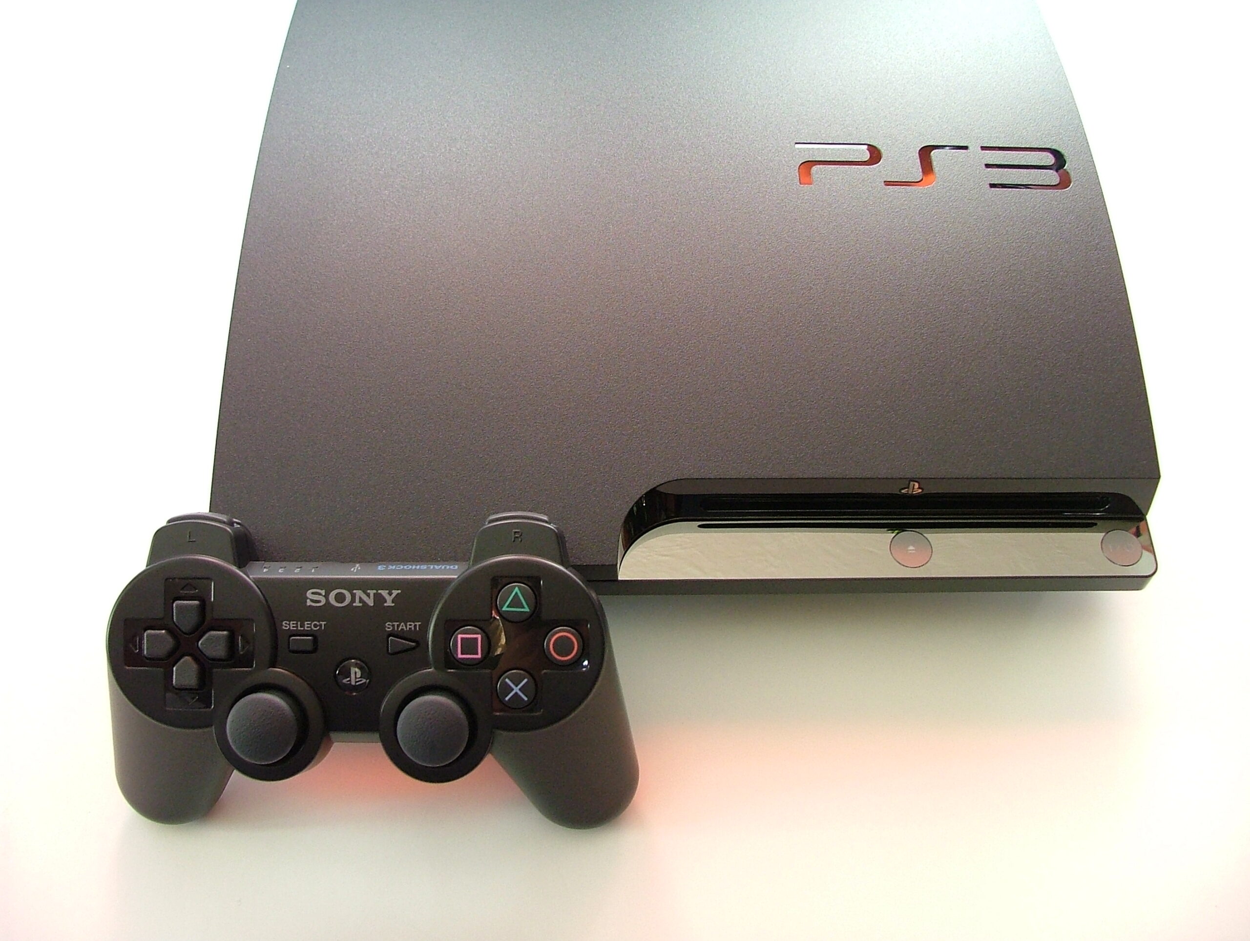 La PlayStatim 3 Slim, une des variantes de la PS3