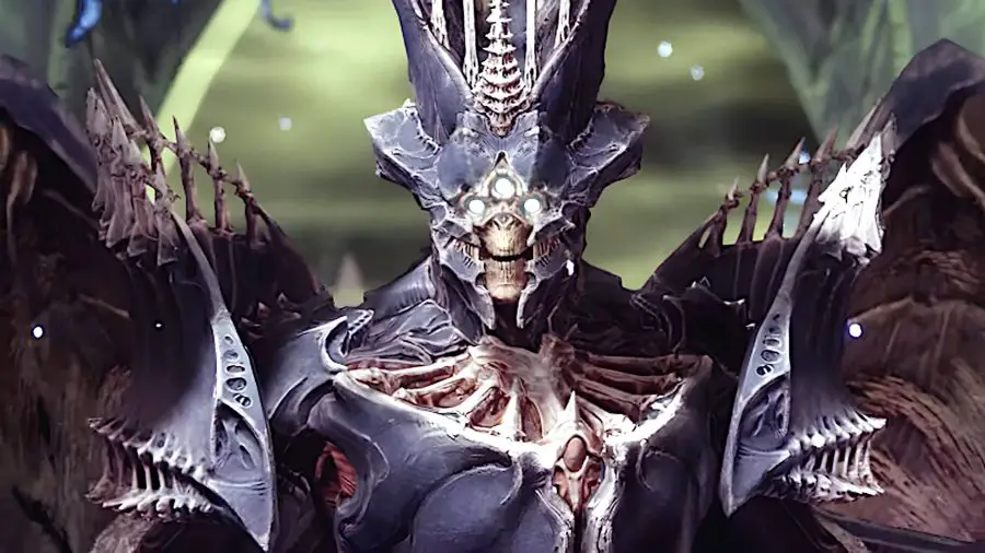 Wöchentliche Reset-Zeiten für Destiny 2: Die Hexenkönigin trägt eine Skelettrüstung und starrt den Betrachter mit ihren durchdringenden Augen an.