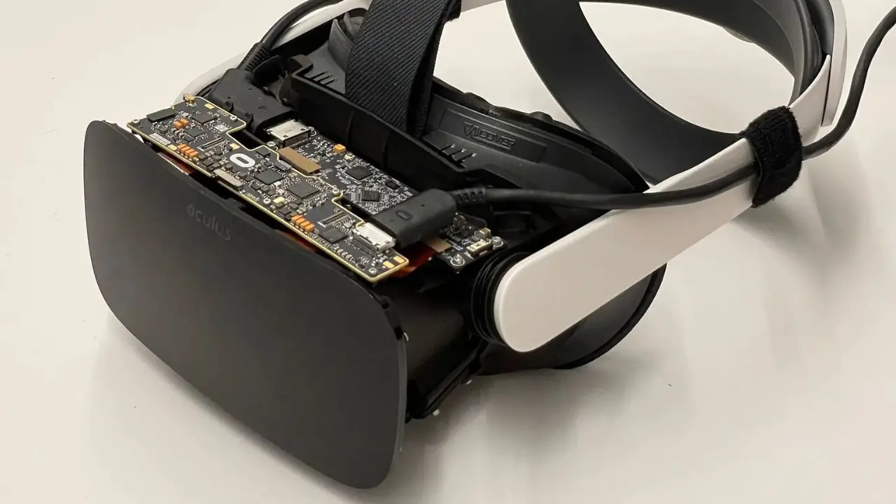 Prototypy Meta VR headsetu odhalené Markem Zuckerbergem: Jsou čtyři