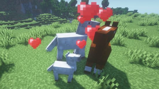 Come allevare i cavalli Minecraft: due cavalli Minecraft adulti entrano in modalità amore mentre un puledro appare accanto a loro