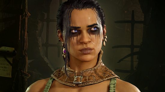 Poznámky k patchi Diablo 4 - zloděj s těžkým make-upem očí vypadá zamyšleně na jednu stranu.