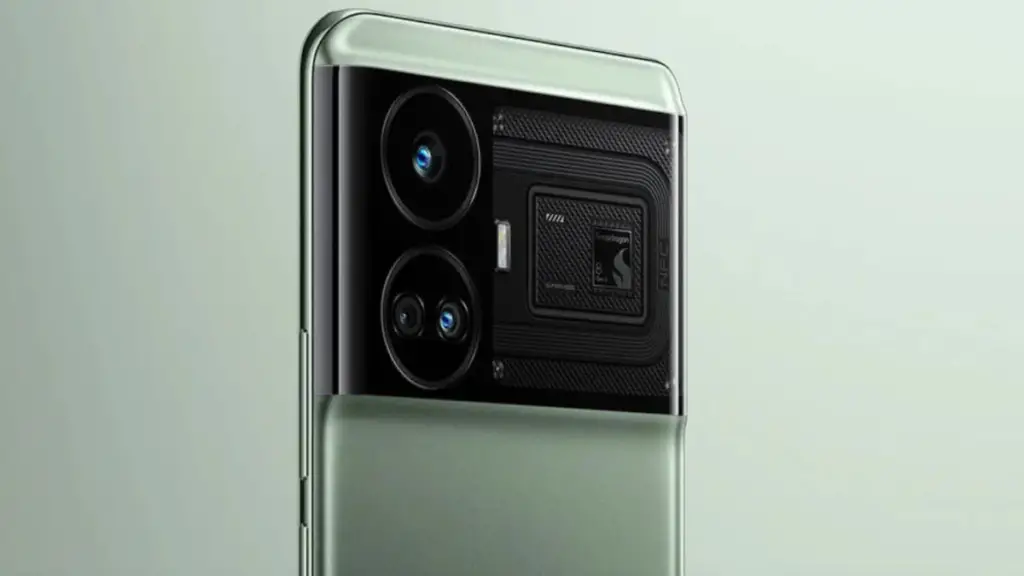 Realme GT 5 Pro filtrado con Snapdragon 8 Gen 3, lente de periscopio: ¿viene el rey del zoom?