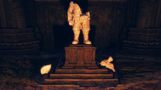 Une statue brisée, utilisée pour débloquer des recettes d'armure dans Le Seigneur des Anneaux Retour à la Moria.