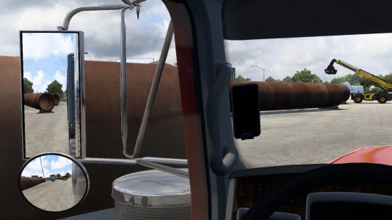 Pohled na realistický zrcadlový mod Truckerkid z pohledu kabiny kamionu