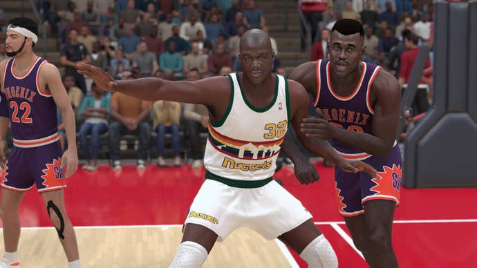 Shaquille O'Neal et David Robinson s'affrontent dans NBA 2K24.