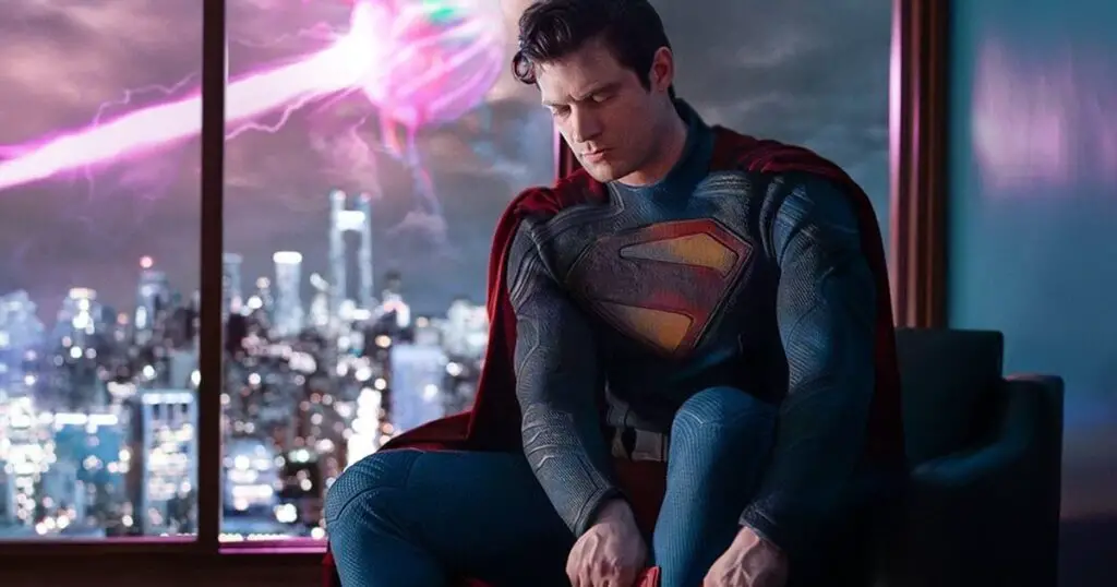 Všichni by si měli odpočinout ohledně odhalení kostýmu Supermana, protože už jsme tu byli.