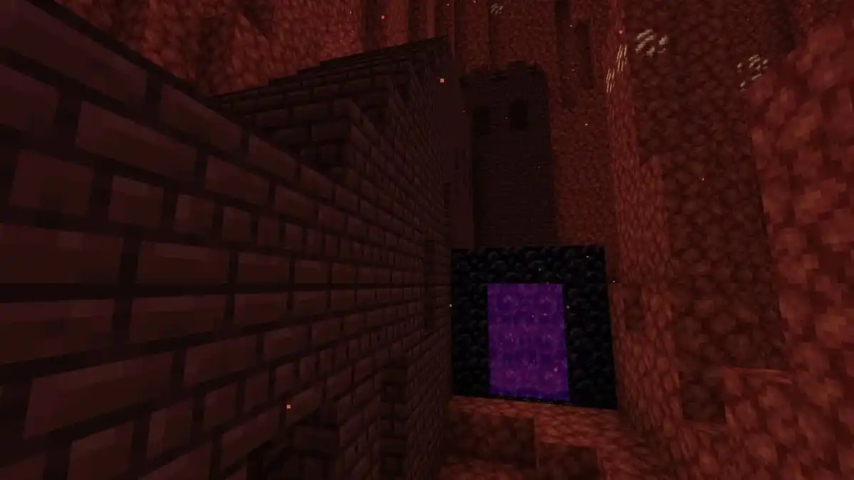 Portail en ruine et forteresse du Nether dans Minecraft