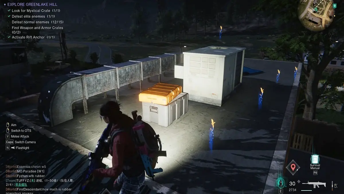 Caja mística ubicada en lo alto de una casa.