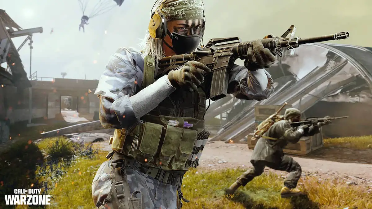 Opérateur de warzone qui vise